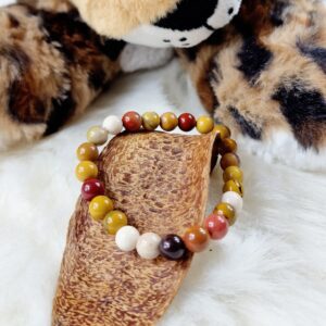 Coeur de perles, magasin de bracelets personnalisés en pierre semi-précieuses. Bracelets astrologiques, bien-être, chemin de vie.